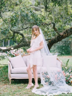 SIERRA Kitten Heels Flower Embroidered Shoes