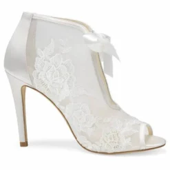 NIKKI IVORY Ivory Ribbon Tie Lace Embroidered Bootie
